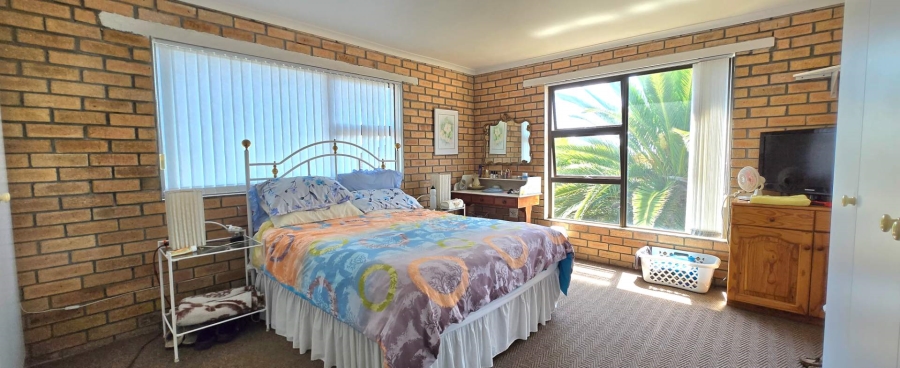 3 Bedroom Property for Sale in Kleinbaai Western Cape